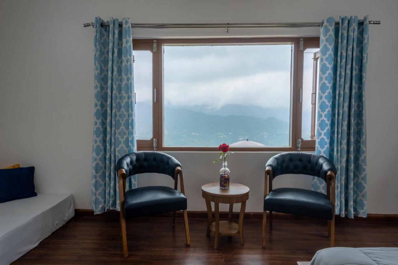 Villa Woodside Meadows By Veo - Part Of Stayvista Kasauli Exteriér fotografie