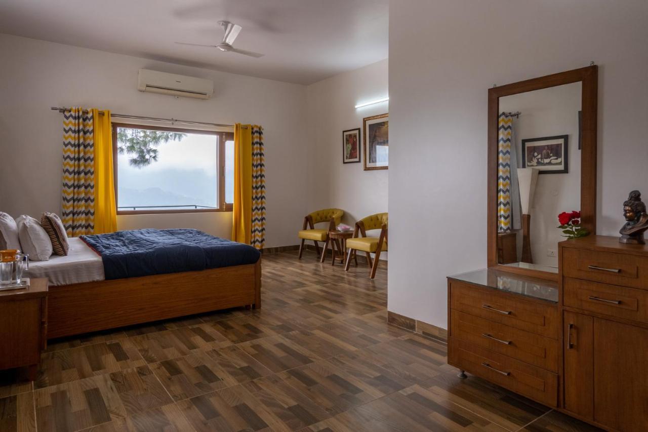 Villa Woodside Meadows By Veo - Part Of Stayvista Kasauli Exteriér fotografie
